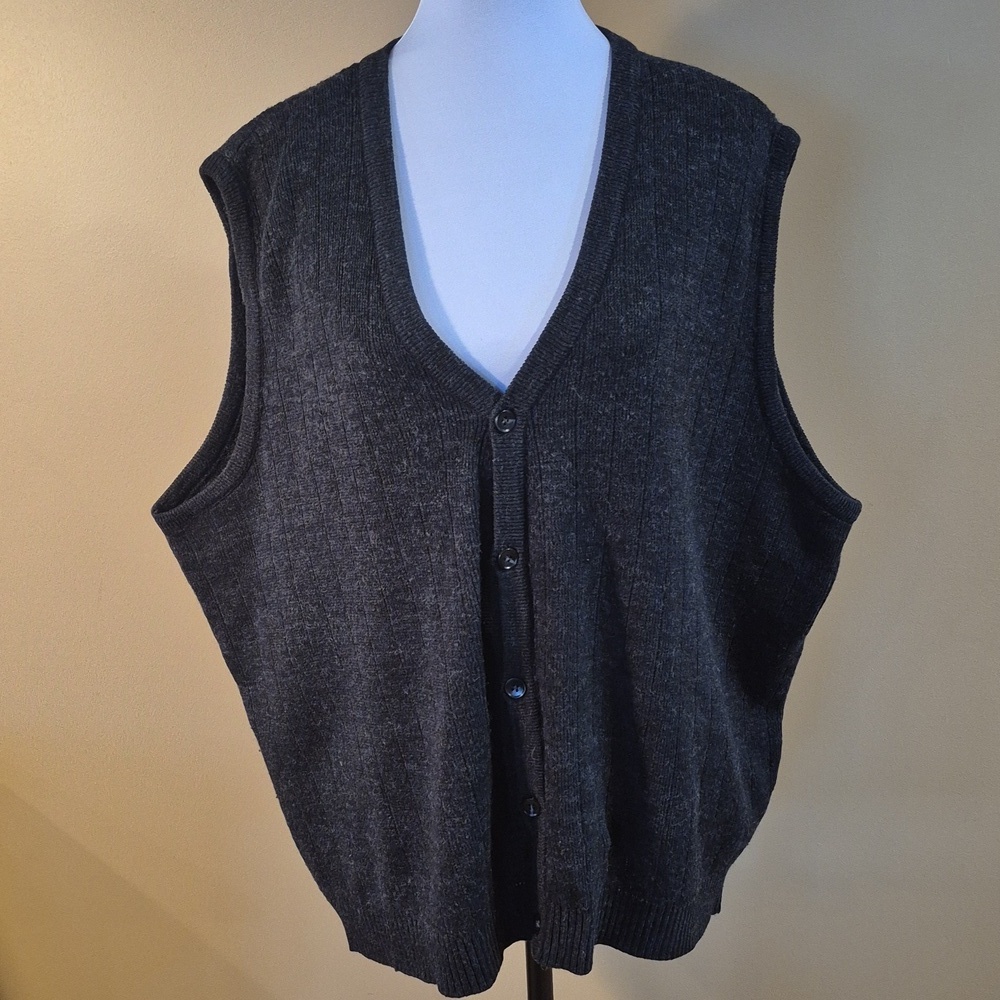 HYDE PARK Men's Vintage Knit Sweater Vest With Buttons, Size 2XL